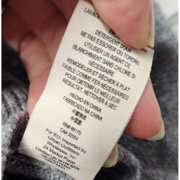 Free People Women's Gray Complete Me Sweater Cotton Alpaca Blend Size Medium - Picture 8 of 9